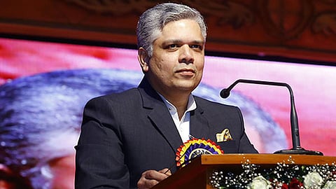 'അരിക്കൊമ്പനെ നമുക്ക് ഇഷ്ടമുള്ളിടത്ത് കൊണ്ടാക്കുന്നു, എല്ലാ നിയമങ്ങളും മനുഷ്യനു വേണ്ടി മാത്രം': വേദനാജനകമെന്ന് ജസ്റ്റിസ് ദേവൻ രാമചന്ദ്രൻ