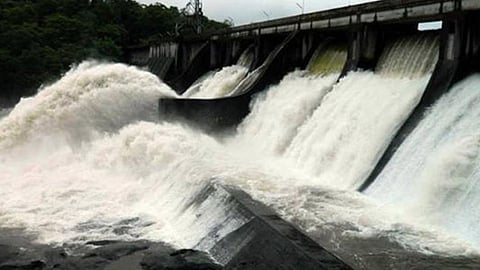 ജലനിരപ്പ് ഉയർന്നു: പൊരിങ്ങൽകുത്ത് ഡാമിൽ ബ്ലൂ അലർട്ട്