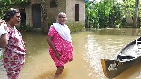 കുട്ടനാട് താലൂക്കിലെ എല്ലാ വിദ്യാഭ്യാസ സ്ഥാപനങ്ങൾക്കും തിങ്കളാഴ്ച അവധി