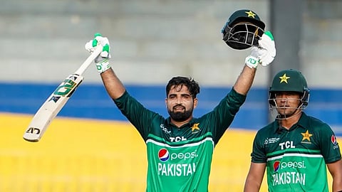 സെഞ്ചുറി നേടിയ പാക് ബാറ്റർ തയ്യബ് താഹിറിന്റെ ആഹ്ളാദം.