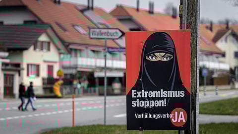 സ്വിറ്റ്സർലൻഡിൽ ബുർഖ നിരോധിച്ചു