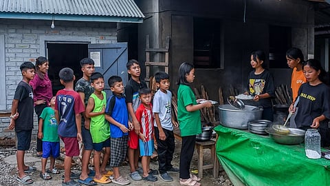 ഇംഫാലിലെ അവസാനത്തെ 10 കുക്കി കുടുംബങ്ങളെയും ഒഴിപ്പിച്ച് സർക്കാർ