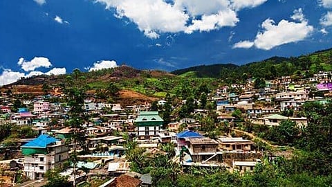 ഇടുക്കി ജില്ലയിലെ അനധികൃത കയ്യേറ്റങ്ങൾ ഒഴിപ്പിക്കാൻ ദൗത്യ സംഘത്തെ രൂപീകരിച്ച് സർക്കാർ