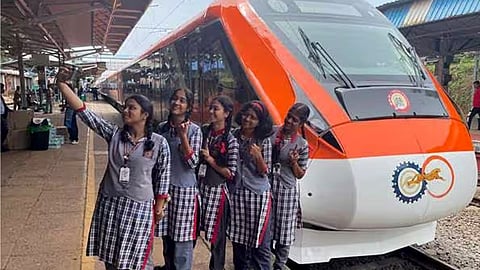 രണ്ടാം വന്ദേഭാരത്: കാസർഗോഡ്-തിരുവനന്തപുരം ആദ്യ സർവീസ് ഇന്നു മുതൽ