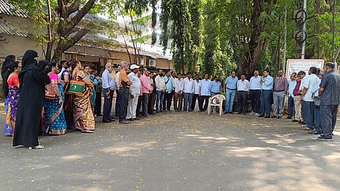പാലസ്തീൻ ജനതക്ക് ഐക്യദാർഢ്യം പ്രഖ്യാപിച്ച് ബിഎസ്എൻഎൽ ജീവനക്കാർ പ്രകടനവും യോഗവും നടത്തി