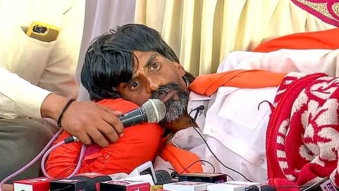 മറാഠാ സംവരണം; സർവകക്ഷിയോഗത്തിന്റെ ആവശ്യം നിരാകരിച്ച് മനോജ് ജാരങ്കെ