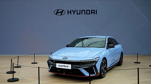Hyundai car booking set start in Amazon