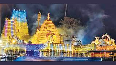 ക്ഷേത്ര ജോലിക്ക് അഹിന്ദുക്കൾ വേണ്ടെന്ന് ആന്ധ്ര ഹൈക്കോടതി