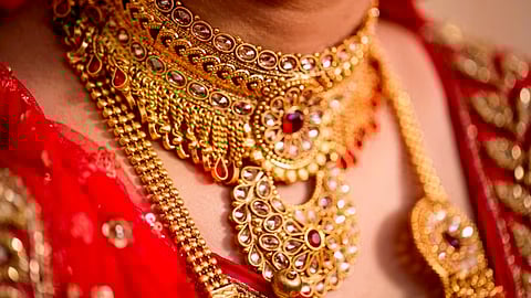 gold record rate today price hike 23-07-2025