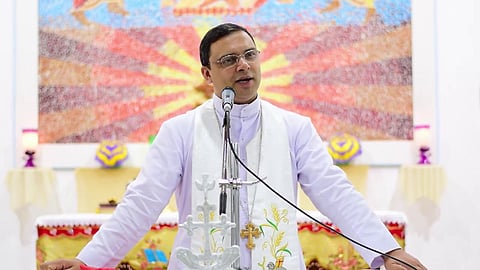 'കാതൽ സഭയെ അപമാനിക്കുന്ന സിനിമ, മറ്റ് മതവുമായി ബന്ധപ്പെട്ടതായിരുന്നെങ്കിൽ തിയെറ്ററിലിറങ്ങുമായിരുന്നില്ല'; ചങ്ങനാശേരി സഹായമെത്രാൻ