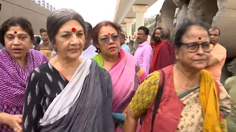 വൃന്ദ കാരാട്ട് സന്ദേശ് ഖാലി യാത്രയിൽ