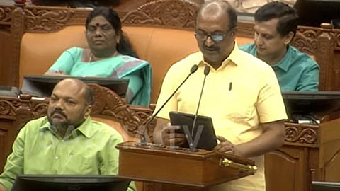 ധനമന്ത്രി കെ.എൻ. ബാലഗോപാൽ കേരള നിയമസഭയിൽ ബജറ്റ് അവതരിപ്പിക്കുന്നു.