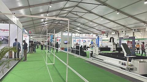 ഇലക്ട്രിക് വേള്ഡ് എക്സ്പോയ്ക്ക് തുടക്കം