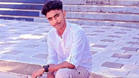 തങ്കമണിയിൽ ജീപ്പും ബൈക്കും കൂട്ടിയിടിച്ച് പ്ലസ് ടു വിദ്യാർഥി മരിച്ചു