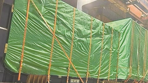 പാക്കിസ്ഥാനിലേക്ക് ആണവസാമഗ്രികൾ കൊണ്ടുപോയ കപ്പൽ മുംബൈയിൽ തടഞ്ഞു