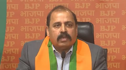 Former Indian Air Force chief R K S Bhadauria joins BJP