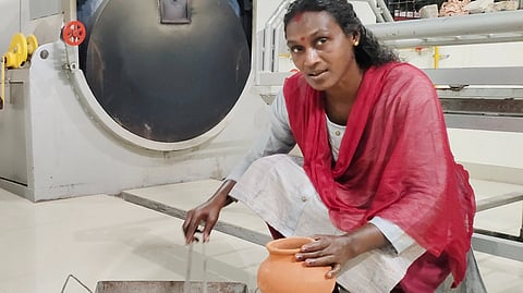 മരിച്ചവരെ പേടിയില്ലാത്ത പൂമംഗലംകാരി