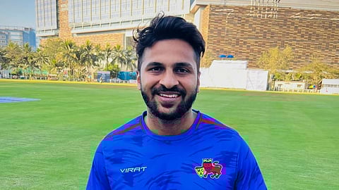 സെമി ഫൈനലിൽ പ്ലെയർ ഓഫ് ദ മാച്ച് ആയി തെരഞ്ഞെടുക്കപ്പെട്ട ശാർദൂൽ ഠാക്കൂർ.