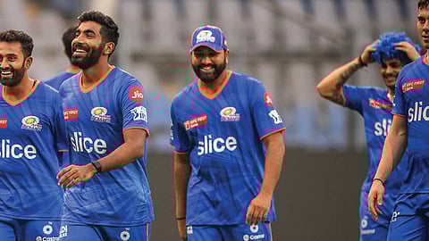 വാംഖഡെയില് കൂവിയാല് പണി കിട്ടുമോ?