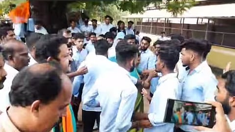 case against 7 for blocking kollam nda candidate krishnakumar