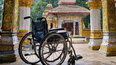 Symbolic image for a wheel chair in a temple