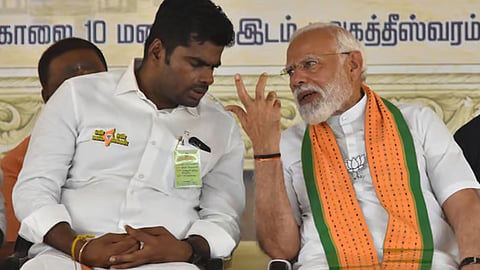 വോട്ടാകുമോ, തമിഴക റാലികൾ