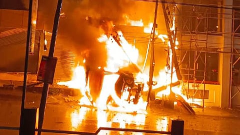 kozhikode ambulance caught fire patient died