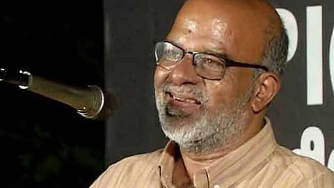 കെ.കെ. ശൈലജയെയും മഞ്ജു വാരിയരെയും അധിക്ഷേപിച്ച ഹരിഹരന്റെ വീടിനു നേരേ ബോംബേറ്