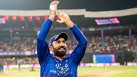 കാർത്തികിന്റെ വിരമിക്കൽ പ്രഖ്യാപിച്ച് ജിയോ സിനിമ