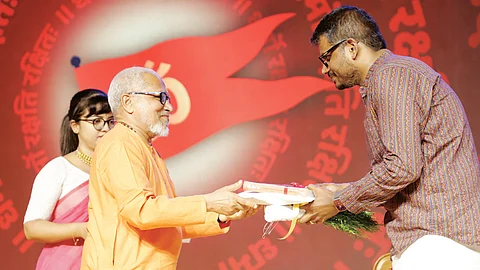 സനാതന ധർമം പ്രോത്സാഹിപ്പിക്കാത്ത വിദ്യാലയങ്ങളിൽ കുട്ടികളെ പഠിപ്പിക്കരുത്: സായ് ദീപക്