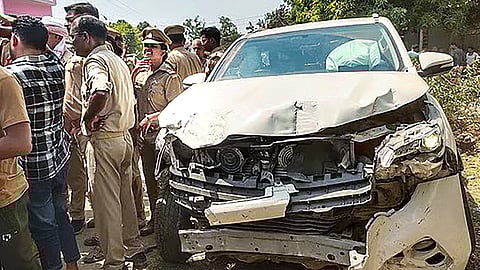 Karan Bhushan Singh convoy collided with 2 youths killed