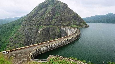 heavy rain and red alert at idukki