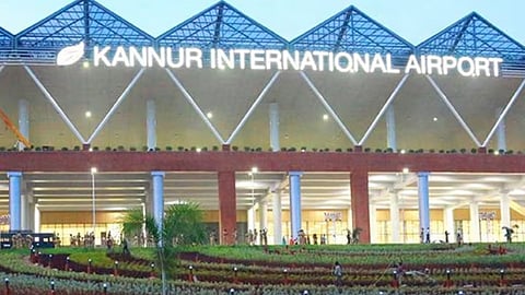 gold smuggling air india express cabin crew arrested at kannur airport