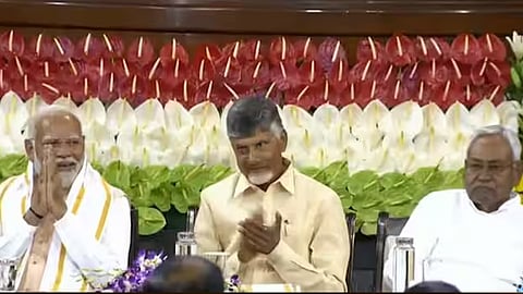 അധികാരത്തിന്റെ മൂന്നാമൂഴം; മോദിയെ നേതാവായി നിര്ദേശിച്ച് രാജ്നാഥ് സിങ്
