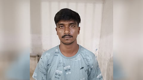 സഹിൻ മണ്ടൽ ( 23 )