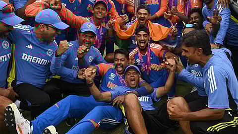 ഇന്ത്യൻ ക്രിക്കറ്റ് ടീമിന്റെ വിജയാഘോഷം.