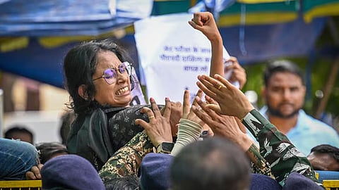 നീറ്റ് പരീക്ഷാ ക്രമക്കേട്: 5 കേസുകൾ കൂടി ഏറ്റെടുത്ത് സിബിഐ