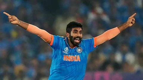''ബുംറയ്ക്ക് എന്നെക്കാൾ 1000 മടങ്ങ് മികച്ചവൻ'', പറയുന്നത് ഇന്ത്യയുടെ ഇതിഹാസ താരം
