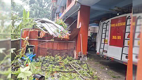 tree fell on top of Angamaly Fire Force office