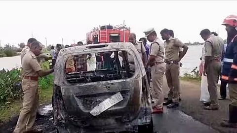 2 people died after car caught fire in Thiruvalla