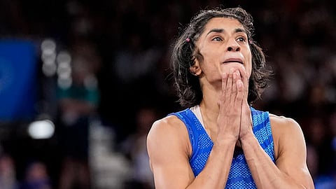 overwait vinesh phogat miss the olympic medal