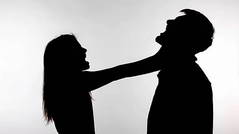 wife abuses hunsband