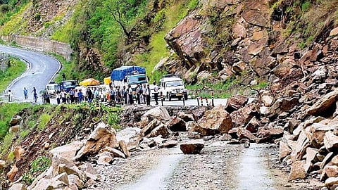 Badrinath, Kedarnath highways remain partially closed