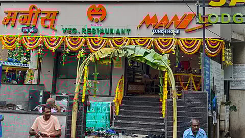 Manis Hotel in new building in Chembur