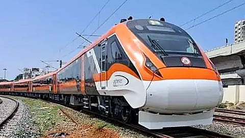 ernakulam-bengaluru vande bharat schedule announced