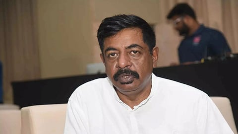 Lightboy falls and dies during film shoot in Bengaluru; Case against director Yograj Bhatt