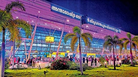 strike of the ground handling staff at thiruvananthapuram airport has ended