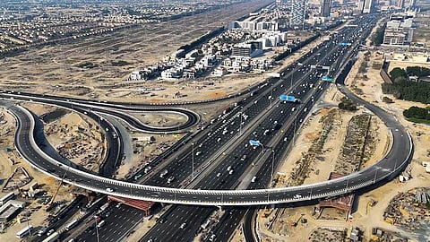 ദുബായ് മറീനയുടെ തെക്ക് ഭാഗത്തെ ഖറൻ അൽ സബ്ഖ, ശൈഖ് മുഹമ്മദ് ബിൻ സായിദ് റോഡ് ജംഗ്ഷനിൽ യാത്രാ സമയം കുറയും 2 new bridges in Dubai to ease traffic