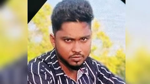 During construction in Thrissur, the dune collapsed; A non-state laborer met with a tragic end and one person was injured