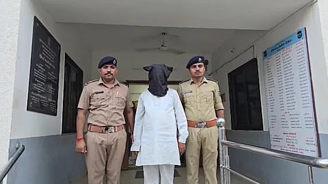 gujarat dahod principal kills girl 6 for resisting rape